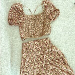 Maaji matching two piece (skirt/crop blouse)